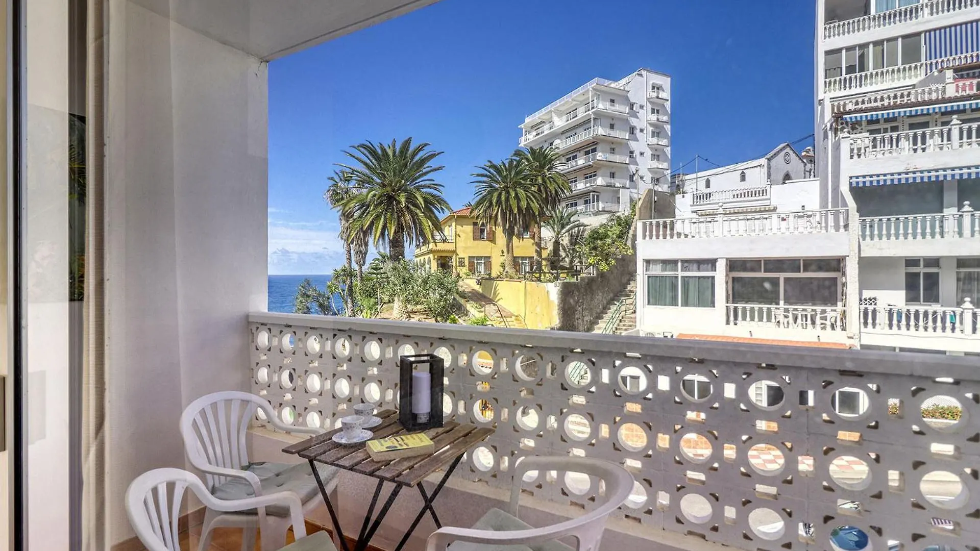 Bright Apartment With Ocean View & 50 M From The Beach Icod De Los Vinos 0*,